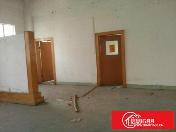 荷坳地铁站1200平米厂房出租