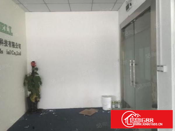 西乡楼上650平精装厂房仓库出租