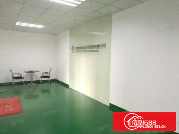 石岩应人石松白路边新出厂房450平，精装修，面积实在