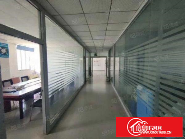 观澜福民地铁口附近成熟工业园楼上整层1060平精装无转让费