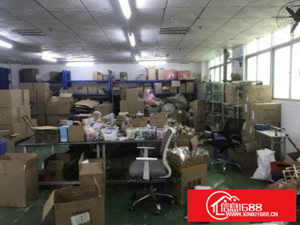 龙华平湖观澜新田工业区2楼200平方带装修厂房出租