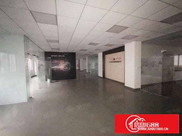 万江产业园标准厂房|单一层1105平|多隔间办公室|特价直租