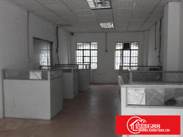 二楼1200m2厂房出租