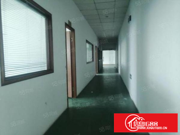 观澜黎光工业区新出楼上单层1000平方带装修厂房16元出租