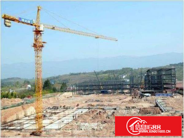 沿江高速出口，新和工业园区内，现有楼上500平米带装修厂房出