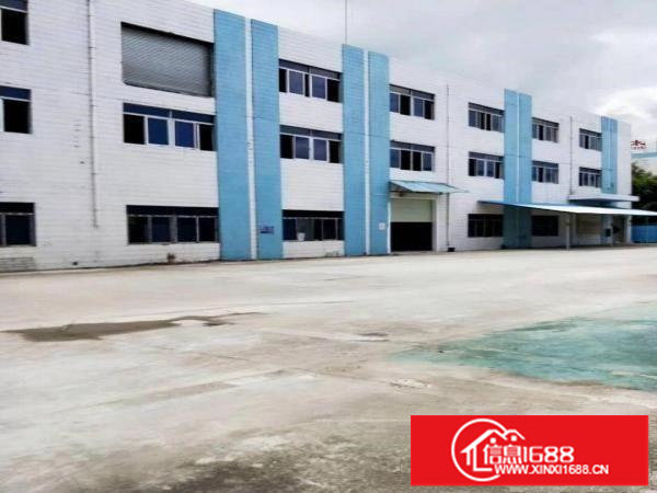 平湖新出楼上750平厂房，11000元全包，带装修