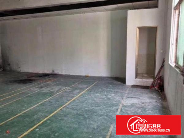 石岩浪心一楼厂房320平出租，拎包入住，精装办公