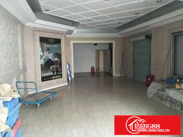 坪地中心村厂房1200平米精装修厂房出租