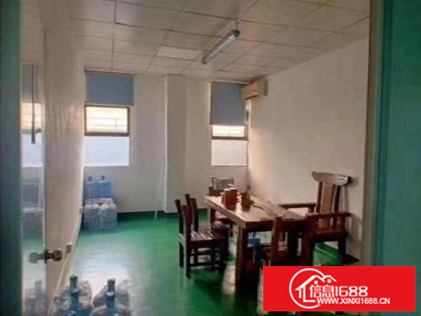 平精装修1400㎡，可近进货柜，靓盘租的快，赶紧来！