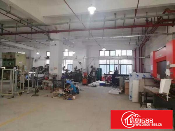 凤岗天堂围近观兰牛湖一楼厂房出租2000平米可分租