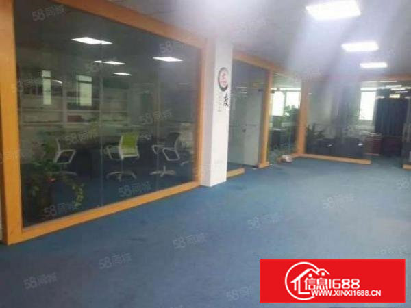 寮步石龙坑新出600平独院厂房出租,现成装修