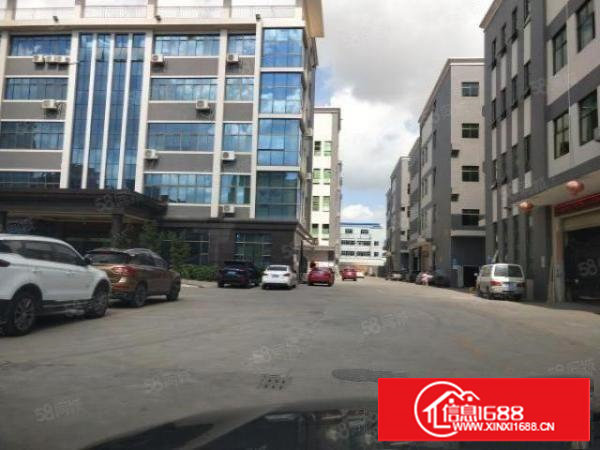 谢岗楼上九成新整层带喷淋2630平水电线路办公出租