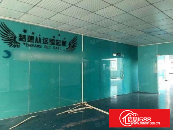 面积可实量！塘厦清湖头原房东楼上1600平方带装修厂房出租