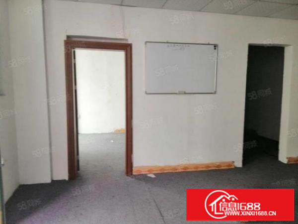 大浪上横朗工业园240平厂房出租，形象好，管理规范，公摊小。