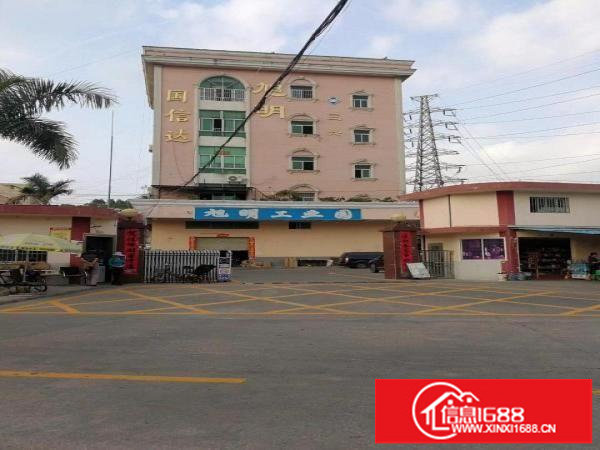 华为旁新出三楼158平带装修，空地大，形象好，业主直租