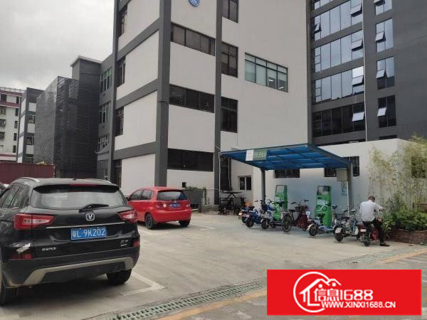 布吉坂田地铁口附近一楼400平厂房出租空地大有装修