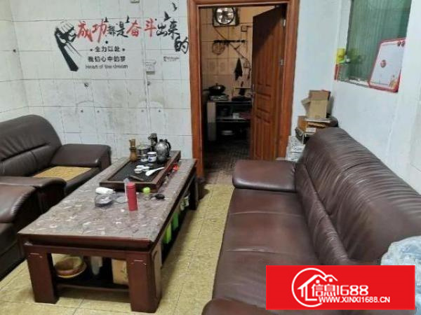 罗村新出原房东260方标准一楼水电齐全出租