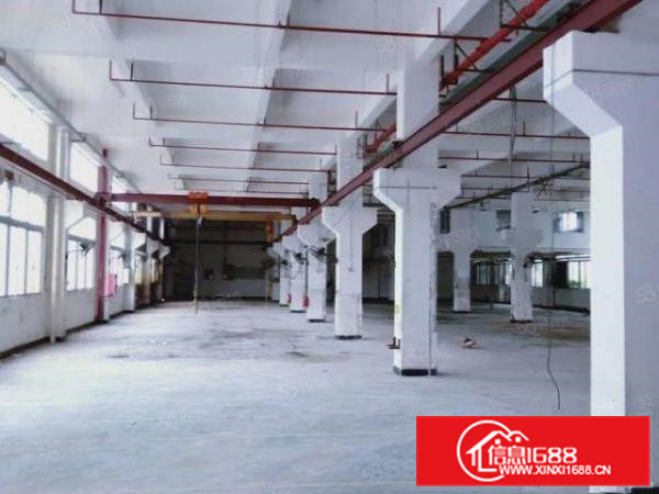 工业园新出带水电装修厂房）2000平米一楼厂房和楼上厂房出租