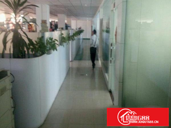 龙岗中心城龙西北通道带装修厂房500平出租