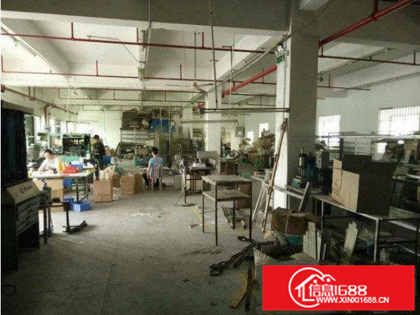龙岗区吓坑楼上700平米带装修;带前台厂房出租