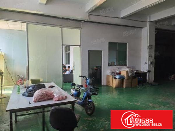 清溪三中新出一楼标准厂房带现成行车750平，水电齐全办公室装