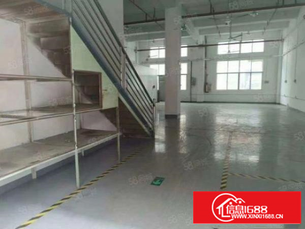 凤岗金凤凰新出一楼标准厂房400平方，高度6米，现成办公室