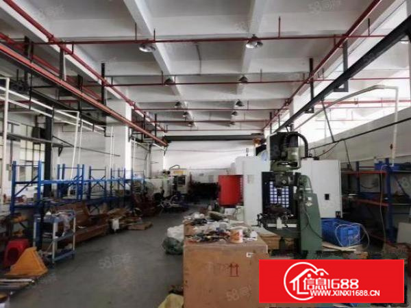 街口新出一楼700平方，层高6米，带2台3吨航车，拎包入住