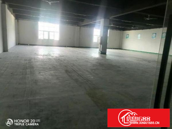 松岗地铁口附近180平方厂房出租