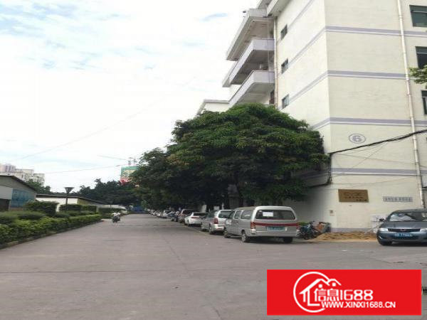 龙华地铁站四楼整层装修1600平米厂房