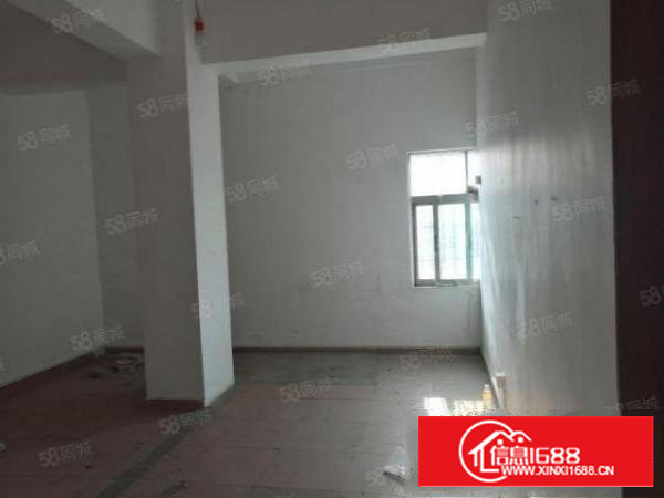 石岩料坑新出三楼小面积450平精装修无转让费可办公厂房出租