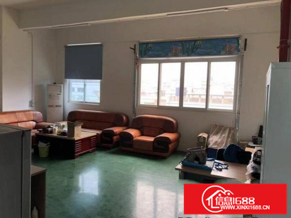 凤岗五联新空出楼上800平方带装修厂房出租价钱好谈