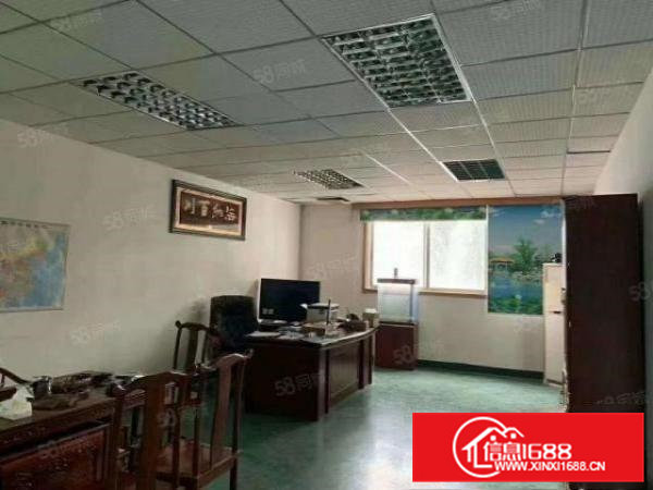 凤岗官井头楼上2000平带豪华装修厂房出租，水电齐全，可分租