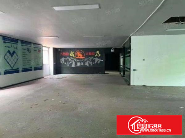 深圳宝安石岩独院高速口3920平精装小厂房出租，水电齐全。