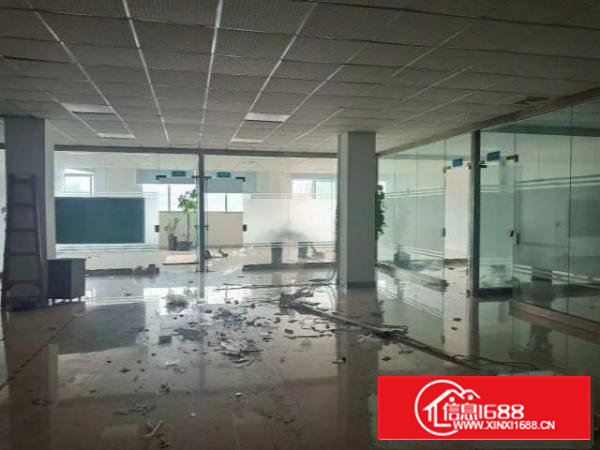 西乡鹤州恒丰工业城带装修厂房1800平米