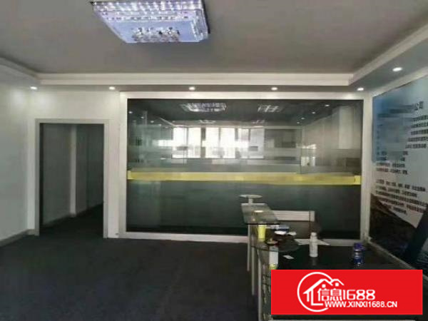 出租宝安石岩宏发工业园2500平方现成装修