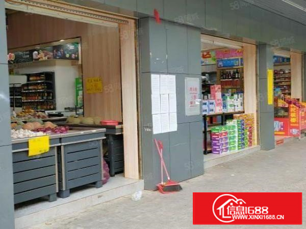 凤岗金凤凰工业区内宿舍一楼300平可做商店超大空地出租