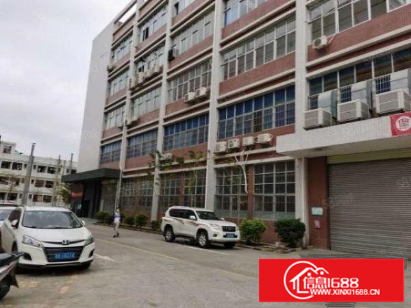 凤岗精博工业园原房东带牛角东莞3万平厂房出租空地大好进车