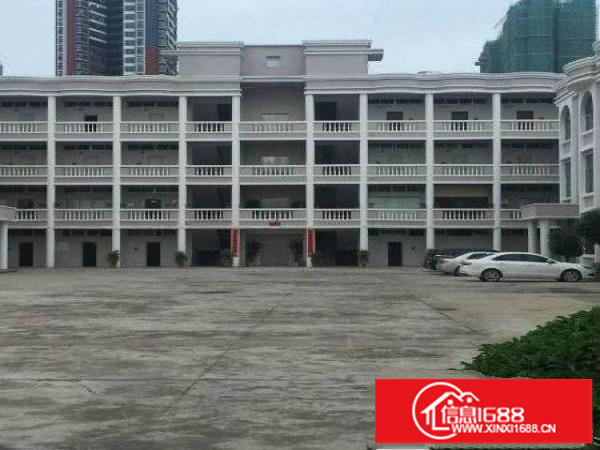 平湖广场附近主干道旁新出一楼700平方厂房招租