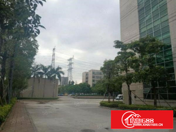 （特价盘）石岩松白路新出楼上1000平方带装修厂房出租