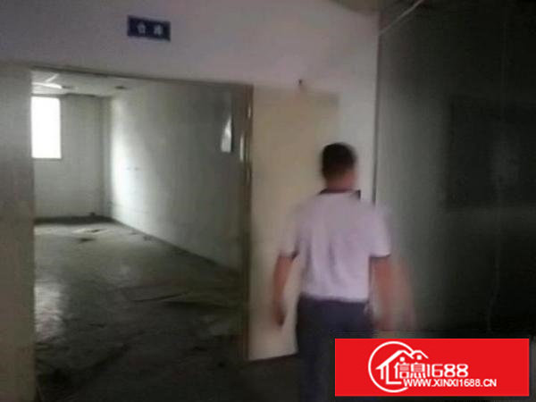 真实信息:观澜六区2/3楼厂房1150平租19