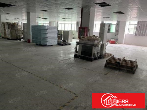 横岗坳背二楼带装修厂房出租面积2000可分租两个电梯方便好用