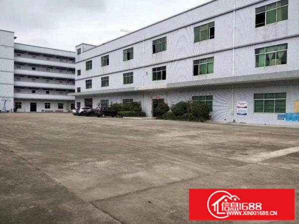 清溪镇中心二楼精装修厂房1800平，水电齐地坪漆全带喷淋可分