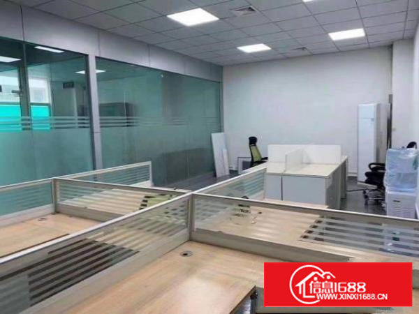 石岩同富裕工业区楼上1100平米带装修厂房