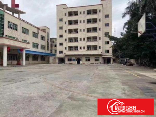 标准实际面积出租，原房东。