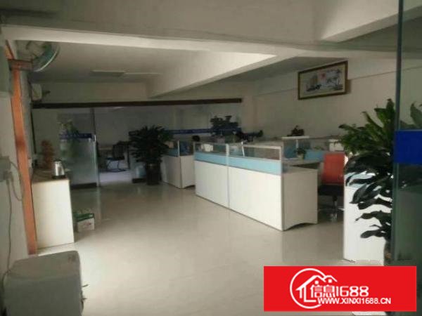 横岗六约地铁站1000平楼上招租，带装修