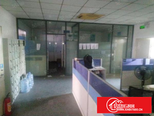 现有后亭村沙松路边三楼850平方独立装修厂房出租