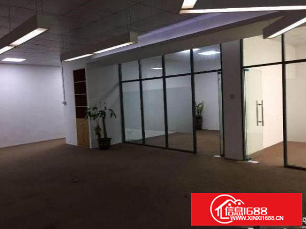 横岗新出带装修写字楼200平出租