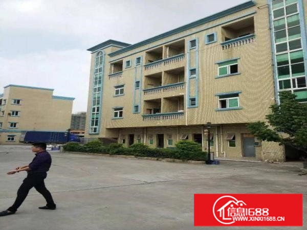 新出独门独院厂房两栋10000平方宿舍2000平方