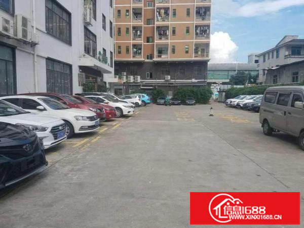 龙华清湖地铁站附近新出600平精装修厂房