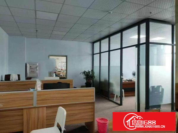 有办公室凤岗楼上厂房出租650平刷有绿色地坪漆